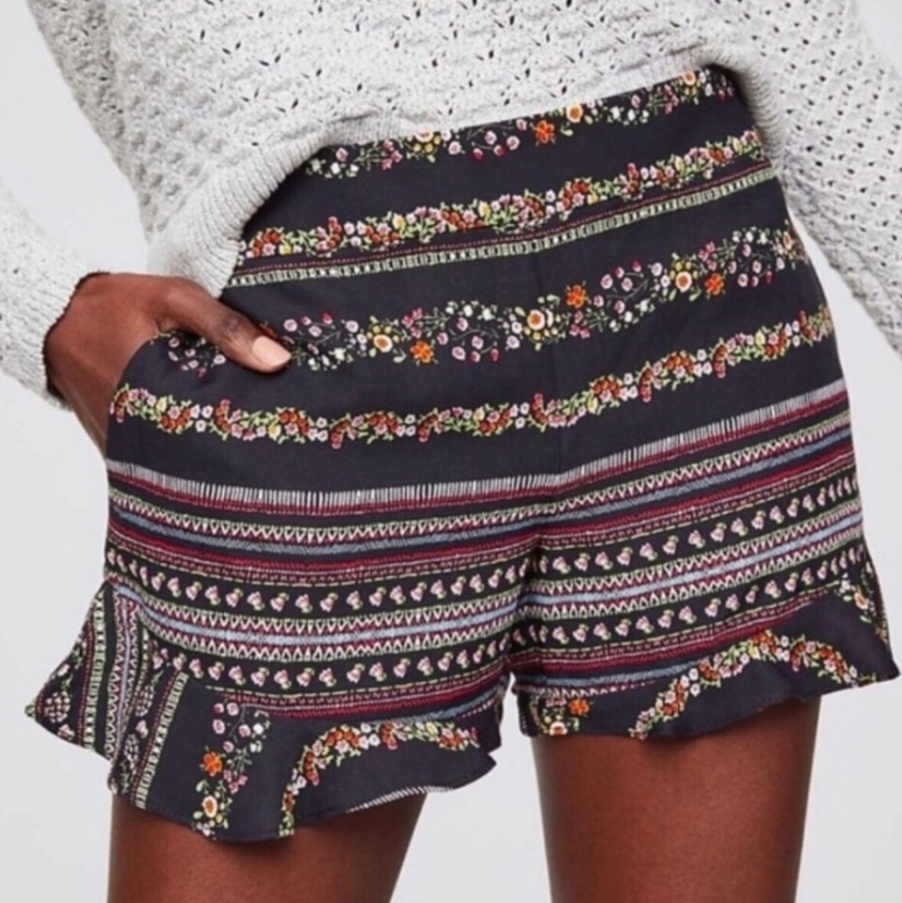 Ann Taylor Loft adorable shorts